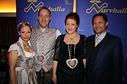 Narrhalla Prinzenpaar 2017  Prinzessin Petra IV., Prinz Christian III, Luise Kinseher, Laudator Winfried Frey (©Foto: Martin Schmitz)